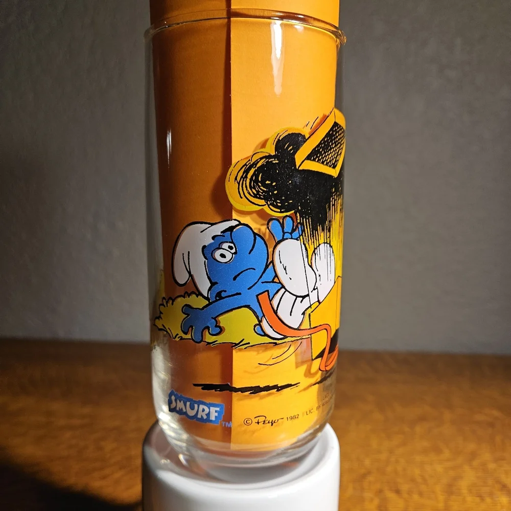 Jokey Smurf Glass 1982